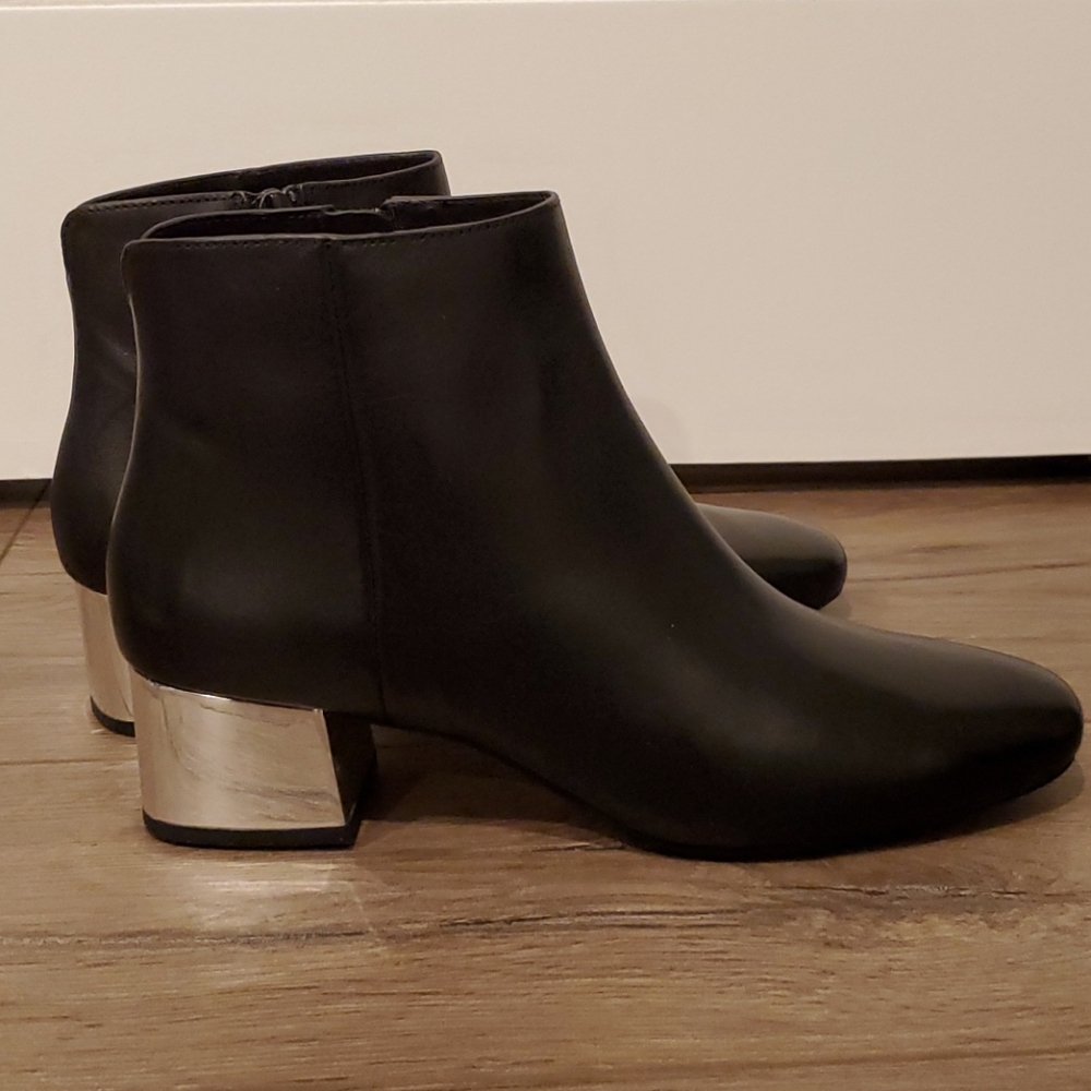 Brand New Michael Kors Leather Ankle Boots